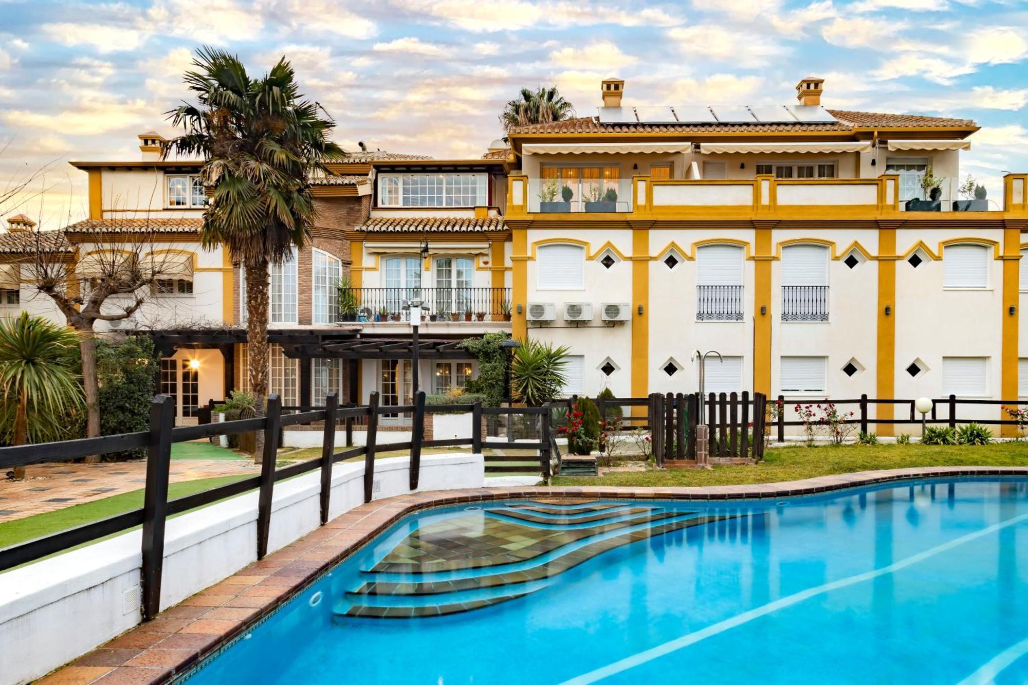 Hotel Cortijo Landete (Adults Only) Armilla Dış mekan fotoğraf